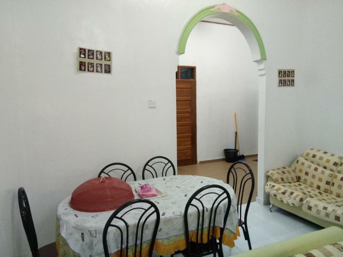 Aiman Homestay Marang Exteriér fotografie